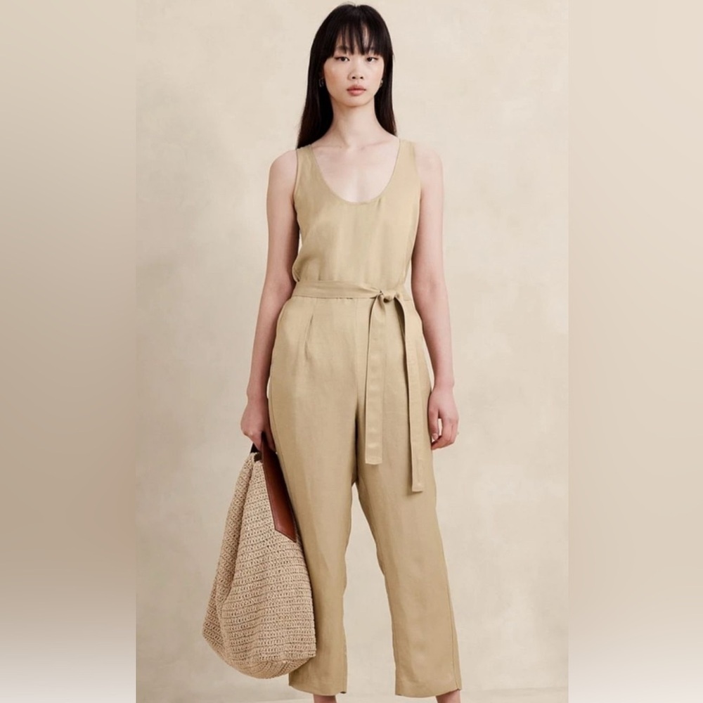 Banana Republic Beige Sleeveless Belted Jumpsuit